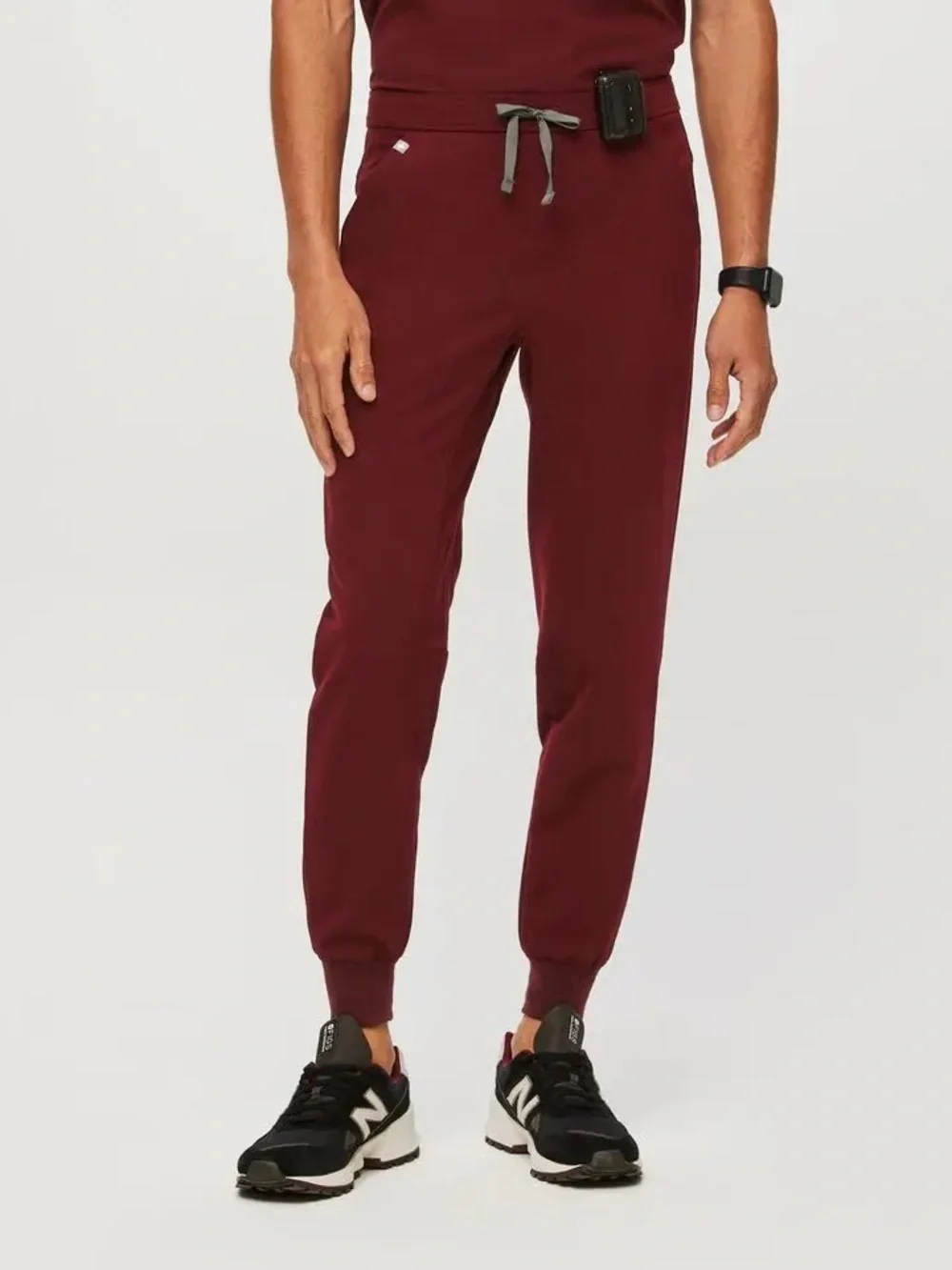 FIGS Tansen Jogger Scrub Pant Burgundy Size Medium